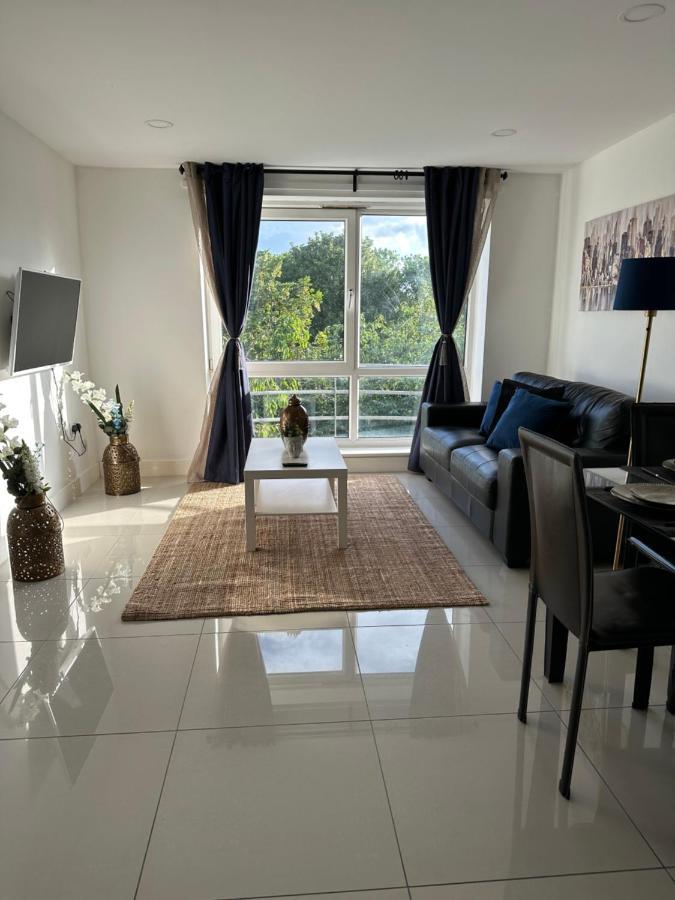 3 Bed Cozy - Next To Leeds Centre & * Leeds (West Yorkshire)