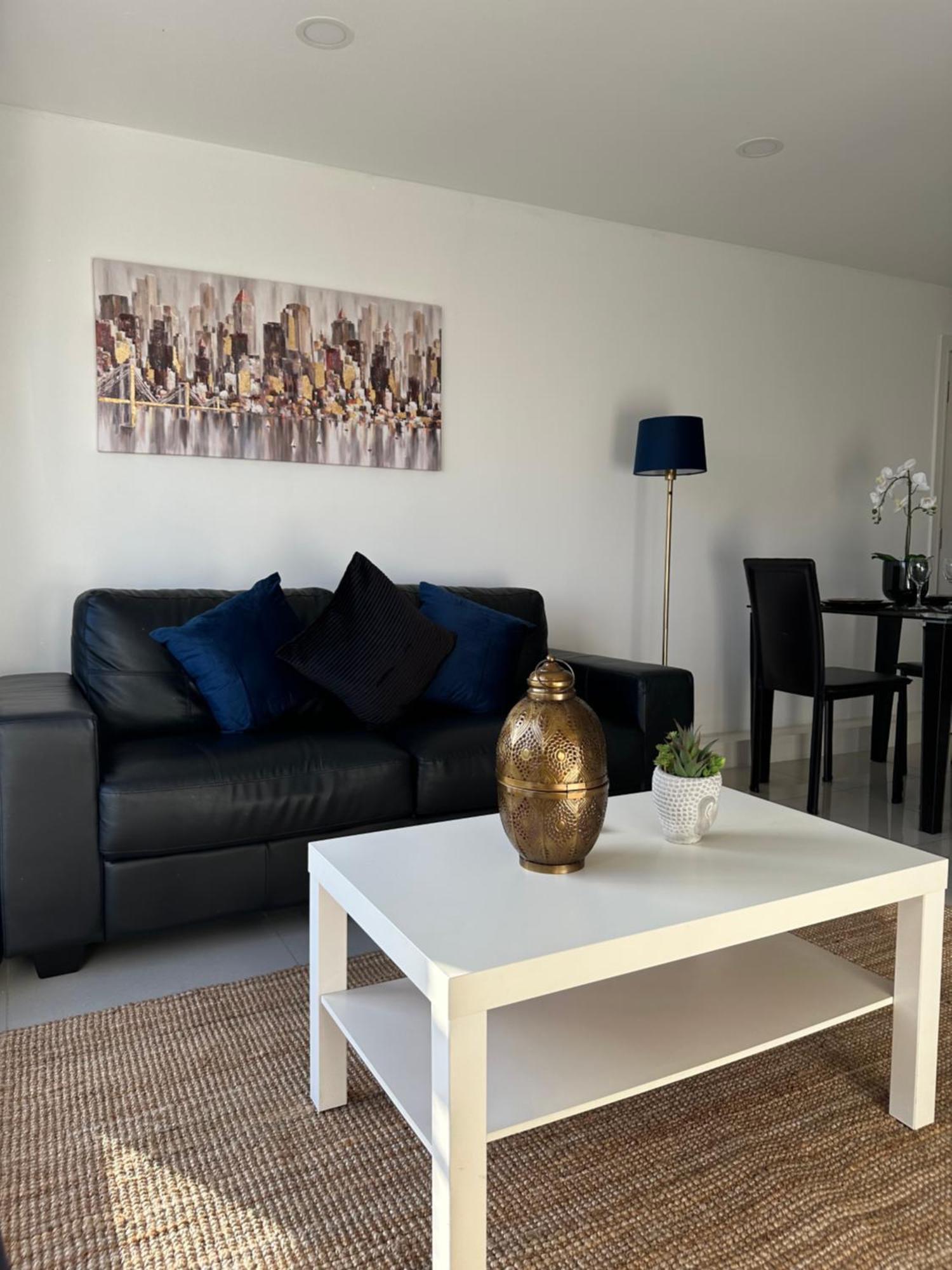 3 Bed Cozy - Next To Leeds Centre & * Leeds (West Yorkshire)